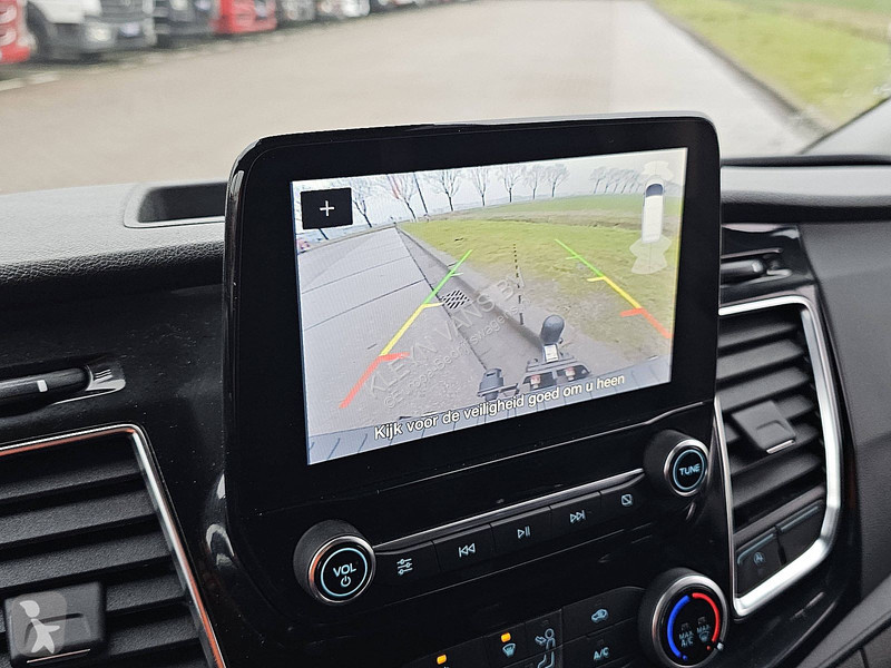 Véhicule utilitaire Ford 2.0 L1H1 Limited Navi AC