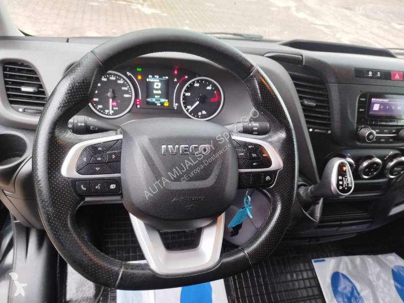 Samochód dostawczy Iveco