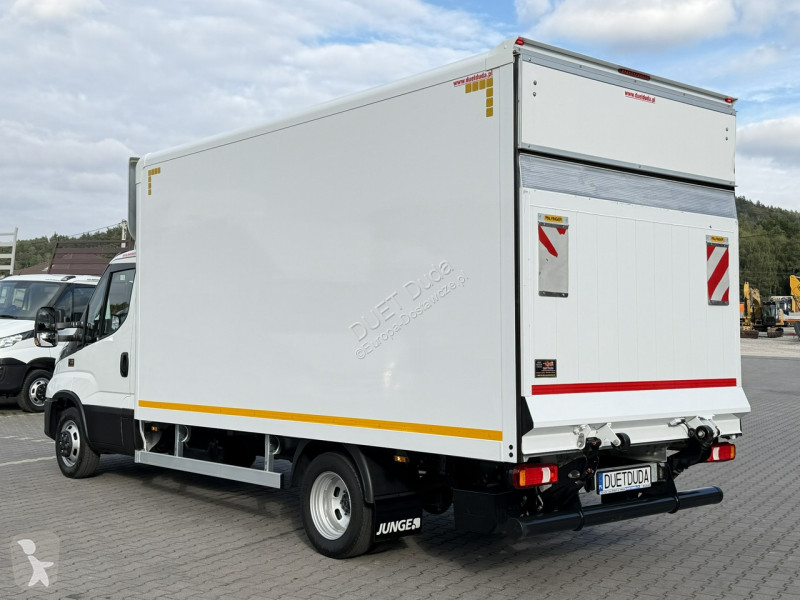 Furgoneta Iveco 35C16 V