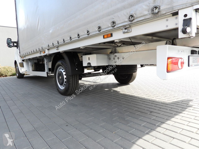 عربة نفعية Renault  MASTER