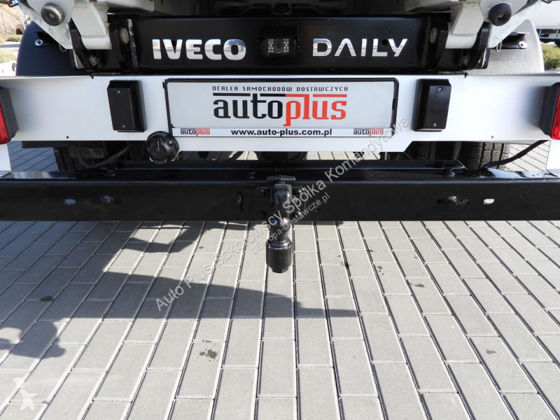 Furgoneta Iveco 35C14 DAILY