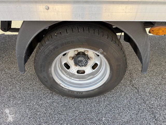 Furgoneta Iveco DAILY 35C14H BOX+ SPONDA +...