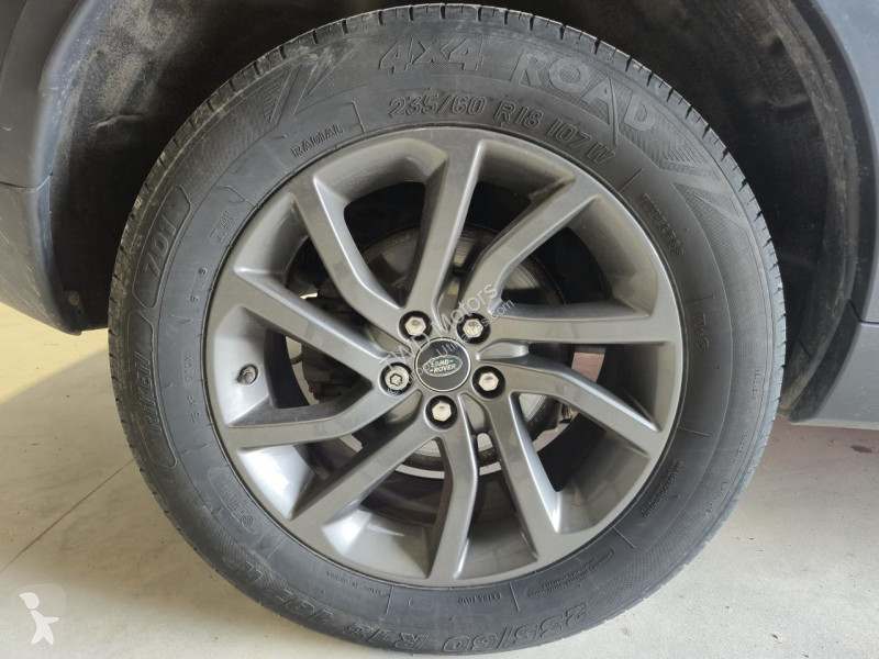 Véhicule utilitaire Land Rover DISCOVERY SPORT...