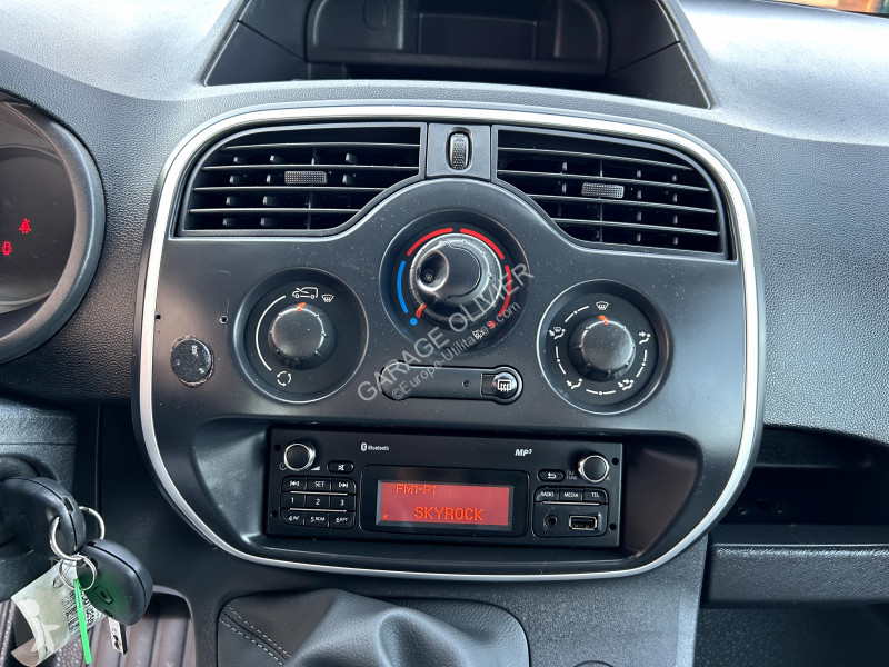 عربة نفعية Renault Maxi Grand Volume 1.5 dci 90...
