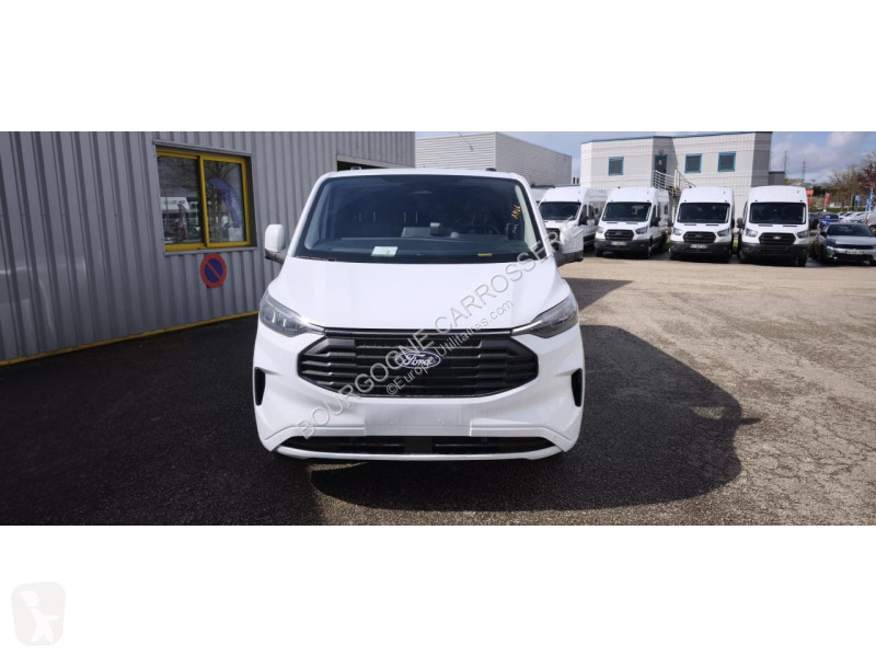 Véhicule utilitaire Ford TRANSIT CUSTOM 2.0...