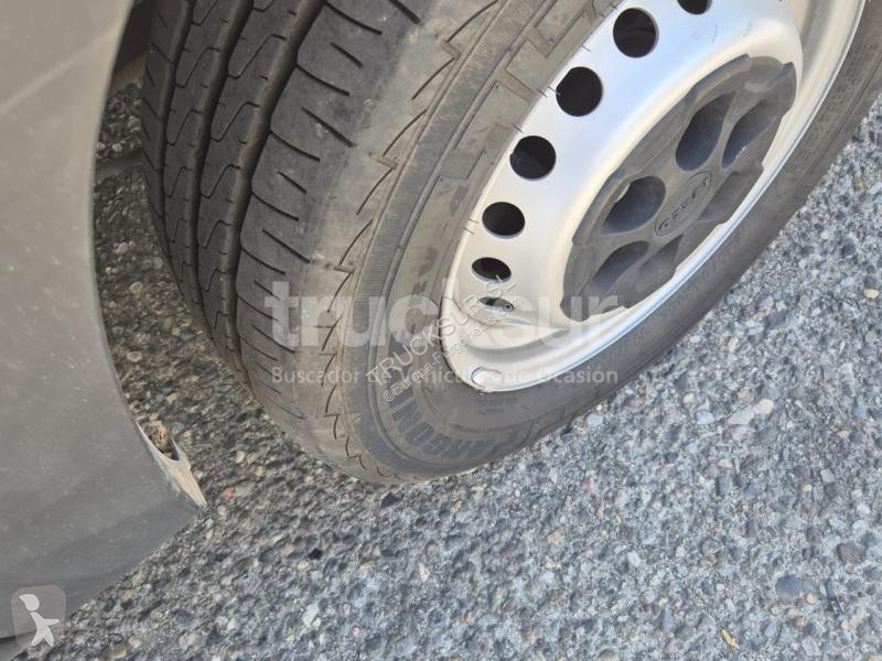 Furgoneta Iveco  DAILY 35S16 12M3