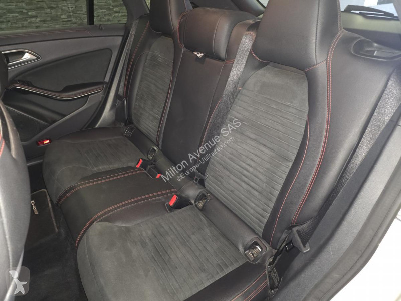 Véhicule utilitaire Mercedes CLA Shooting Brake...