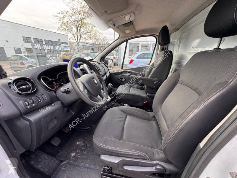 Samochód dostawczy Renault