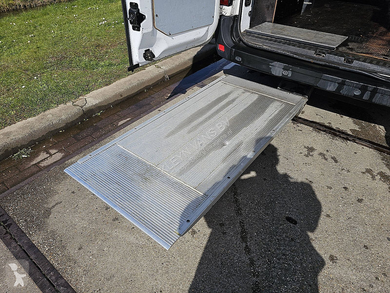 Véhicule utilitaire Nissan 2.3 ac laadklep EURO6