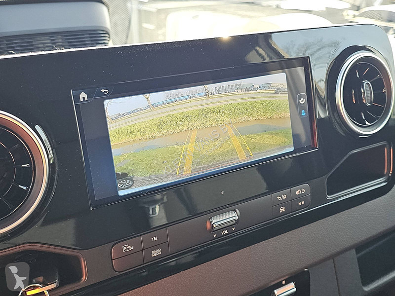 عربة نفعية Mercedes 314 56kWh 220Km WLTP
