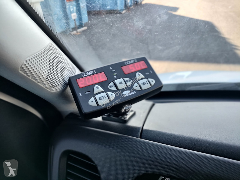 Véhicule utilitaire Iveco FRIGO 12M3 160 CV RJ...
