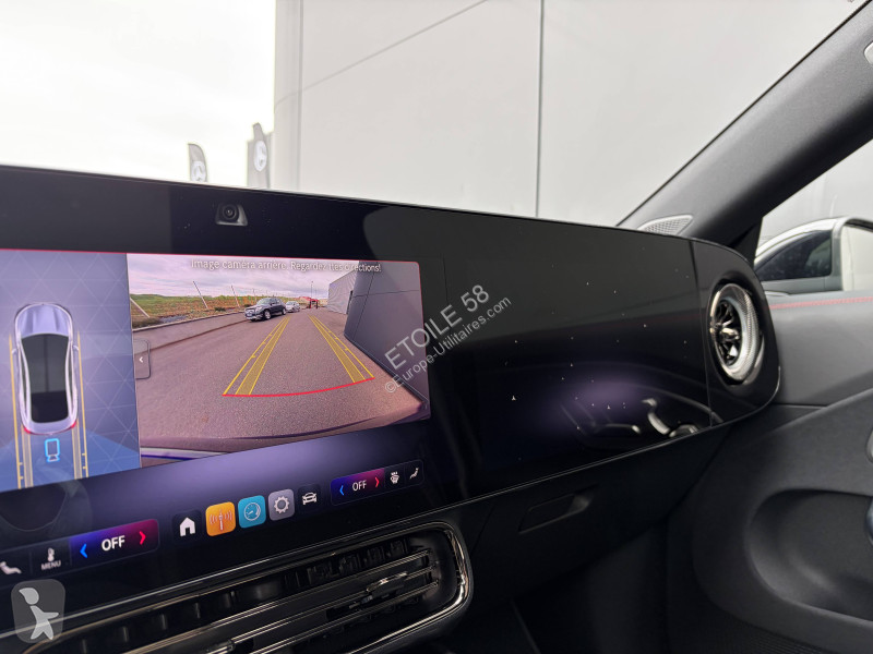 Samochód dostawczy Mercedes CLA 200 8F-eDCT