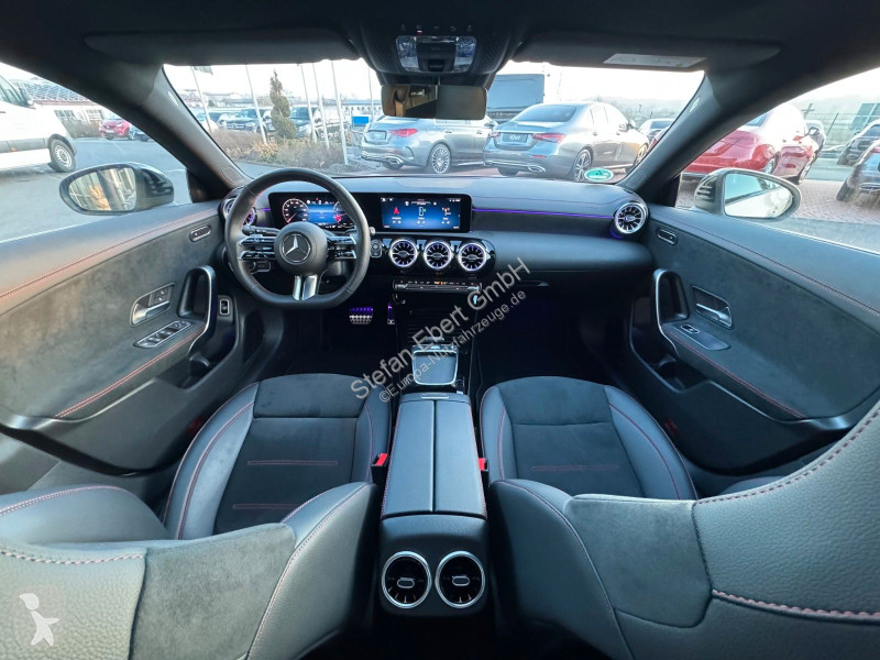 Mercedes CLA...