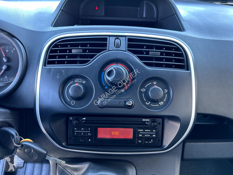 Véhicule utilitaire Renault Maxi Grand Volume...