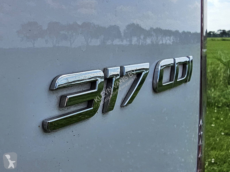 Užitkové vozidlo Mercedes 317 L2H2 Mbux RWD Euro6!