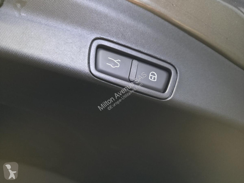 Samochód dostawczy Alfa-Roméo STELVIO 2.2 D -...