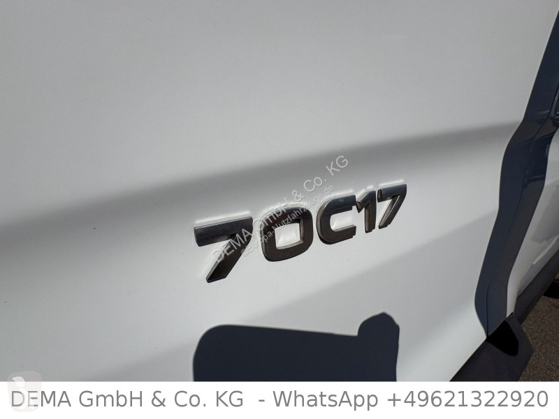عربة نفعية Iveco...