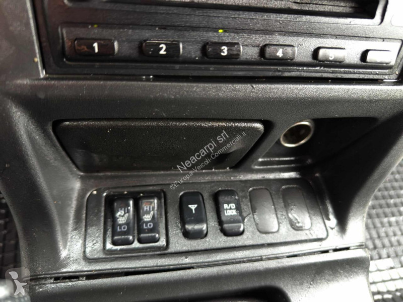 عربة نفعية Mitsubishi