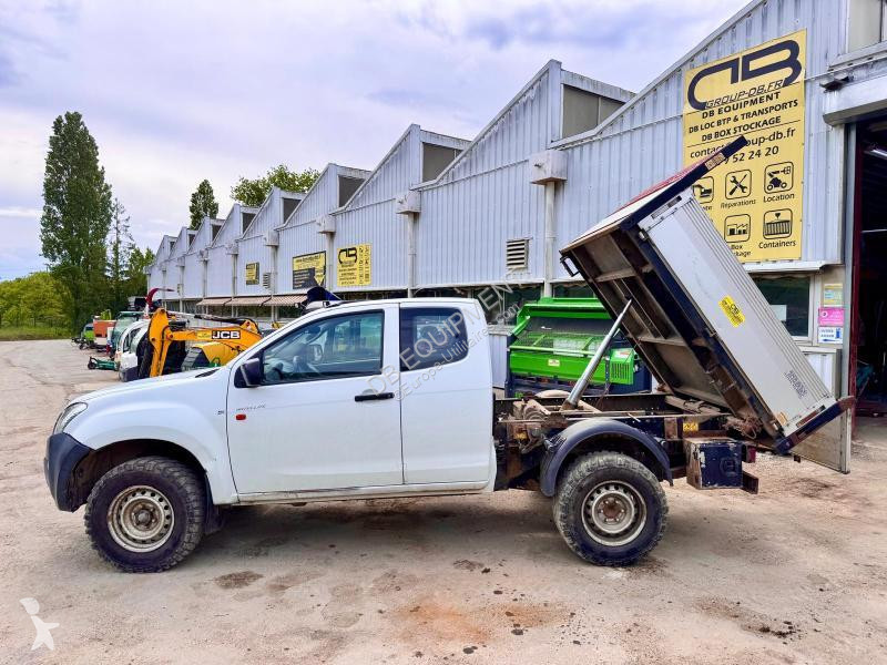 Véhicule utilitaire Isuzu TFS86 PICKUP 4x4 AVEC...
