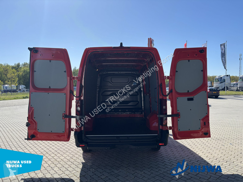 عربة نفعية Renault 130 L2H2 Carplay + Betimmering