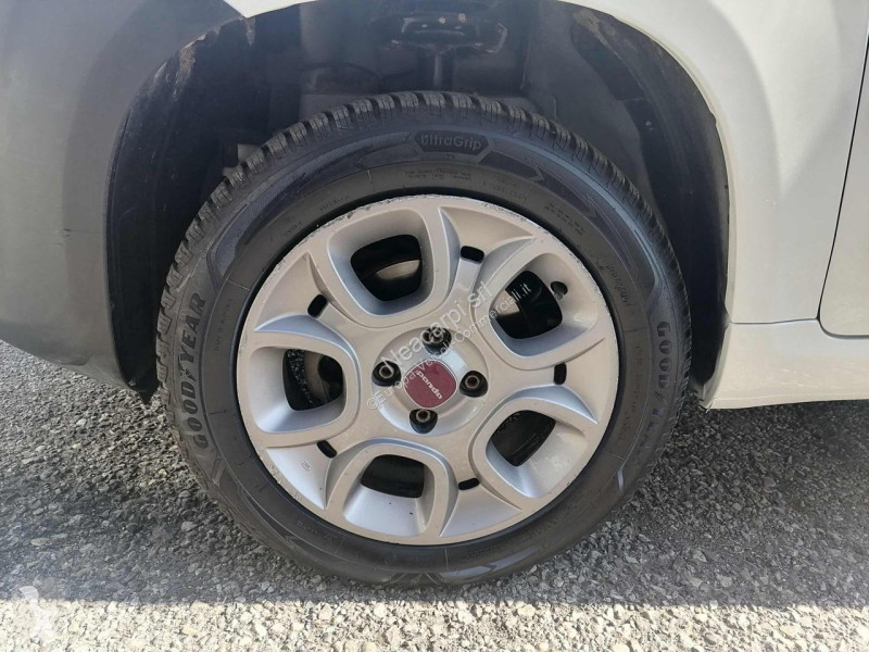 عربة نفعية Fiat