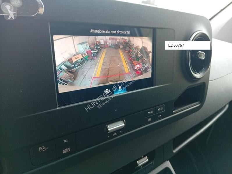 Лекотоварен автомобил Mercedes 3posti TRAZIONE...