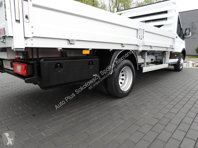 Samochód dostawczy Ford  TRANSIT
