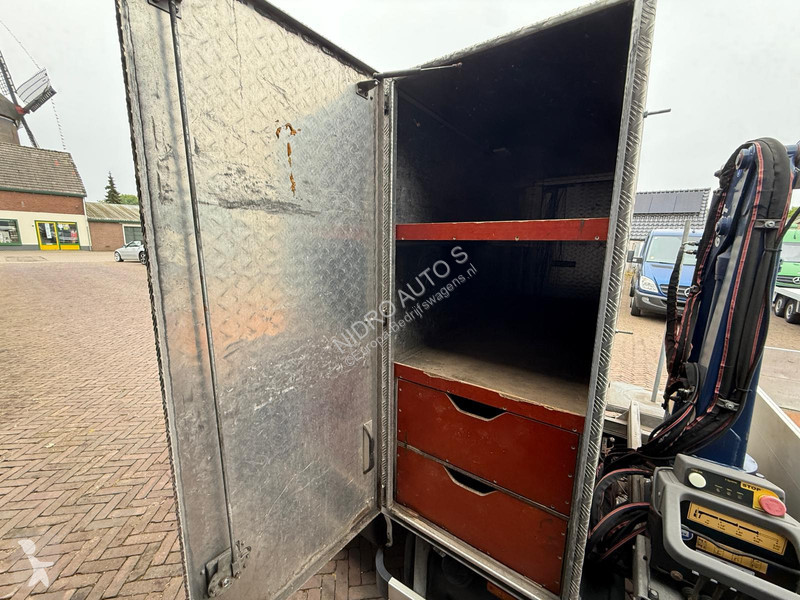 Samochód dostawczy Iveco 40C18 3.0 Hi Matic...