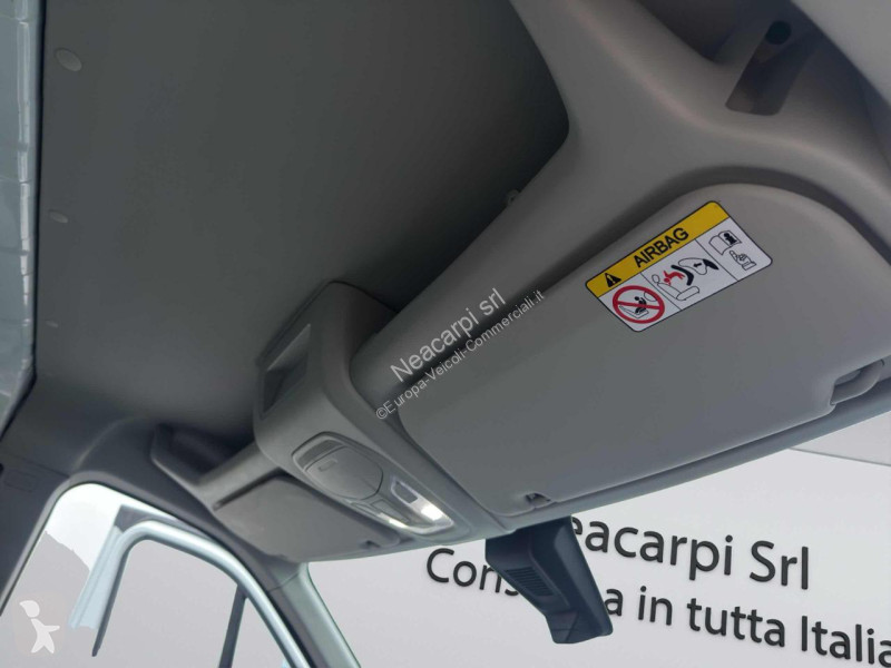 Veicolo commerciale Maxus 9