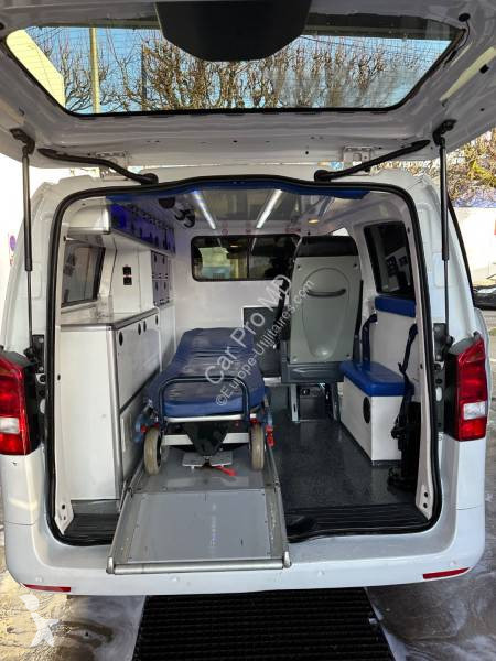 Véhicule utilitaire Mercedes