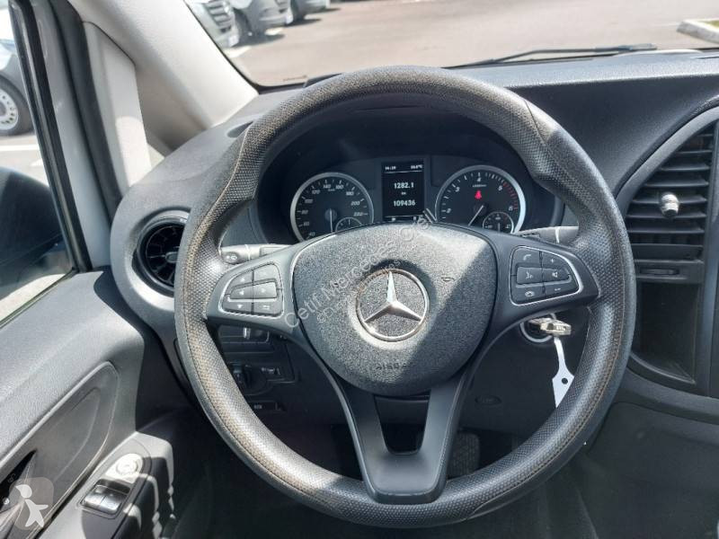 عربة نفعية Mercedes