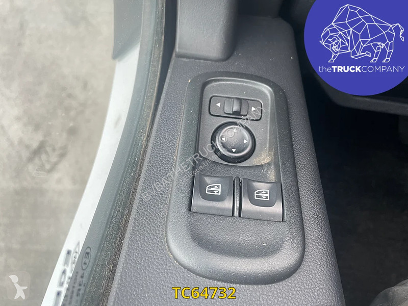 Furgoneta Renault 130.35 nacelle socage