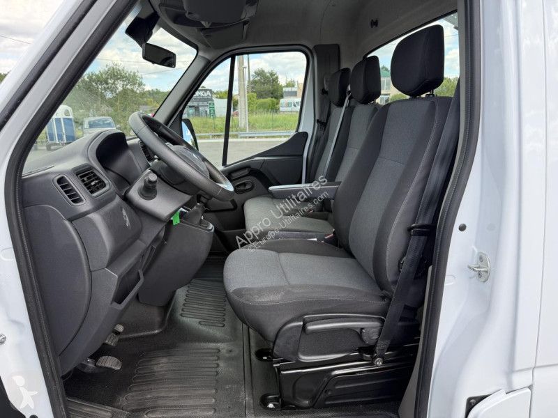 Véhicule utilitaire Renault MASTER 2.3 dCi -...