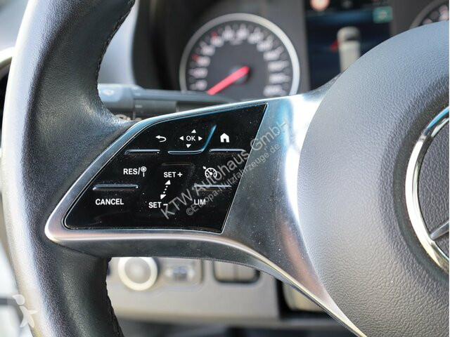 Veículo utilitário Mercedes Sprinter 317...