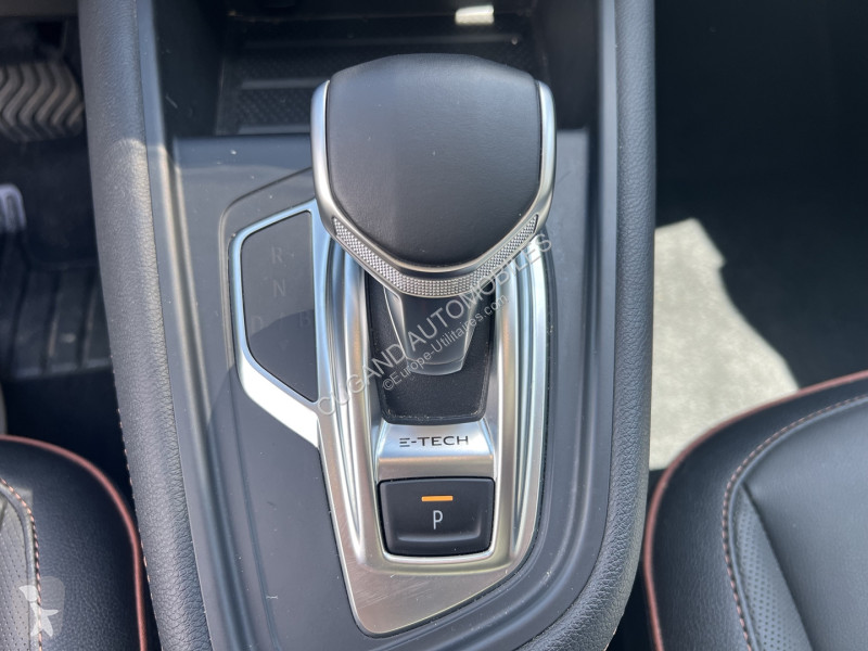 Furgoneta Renault CAPTUR II 1.6 E-TECH  FULL...