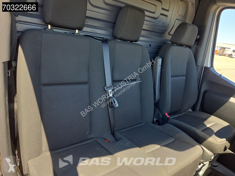 عربة نفعية Mercedes 215 CDI Automatik 150PS...