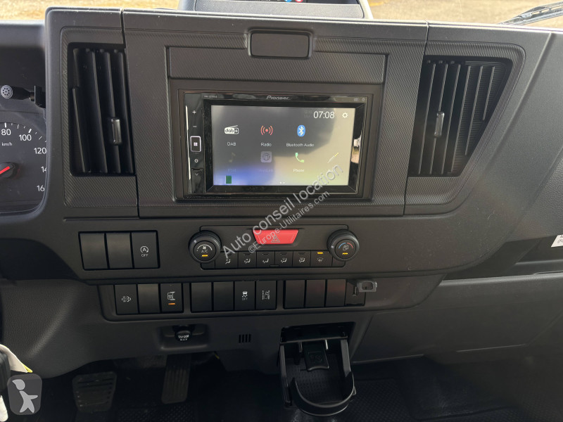 Furgoneta Isuzu PLATEAU+GRUE FASSI F30M.0.23...