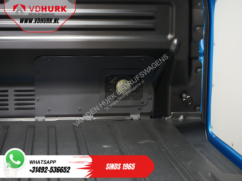 Véhicule utilitaire Ford 218 pk 330 km WLTP L2...