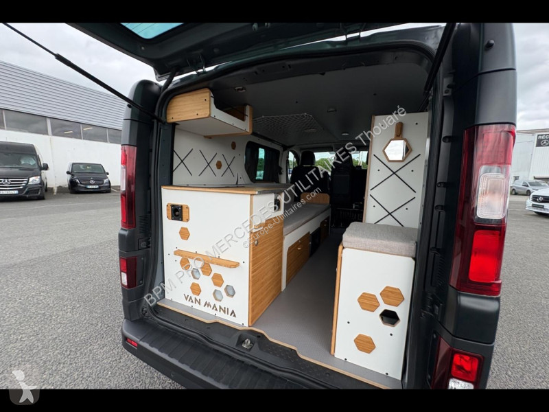 Véhicule utilitaire Renault Fg VAN MANIA...