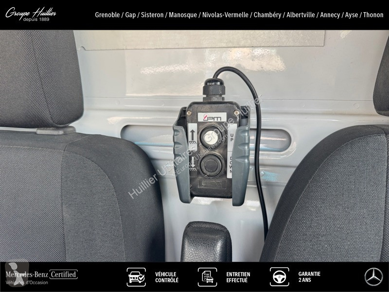 Véhicule utilitaire Mercedes 515 CDI 37 Benne...