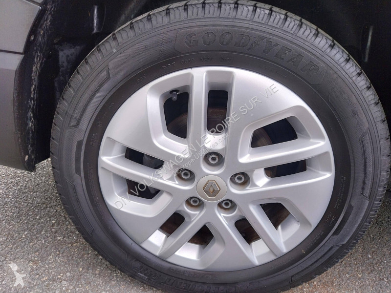 عربة نفعية Renault TRAFIC FGN L1H2 1200 KG DCI...