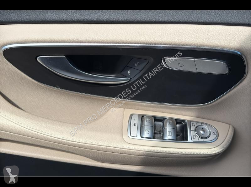 عربة نفعية Mercedes 300 d 237ch 9G-Tronic...