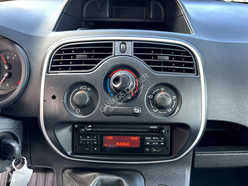 Véhicule utilitaire Renault Maxi Grand Volume...