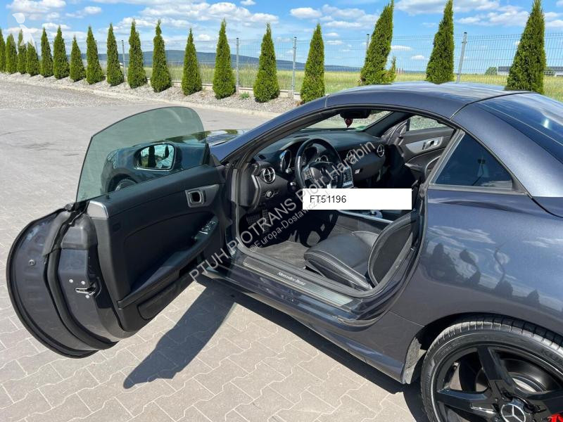 Samochód dostawczy Mercedes SLK 200