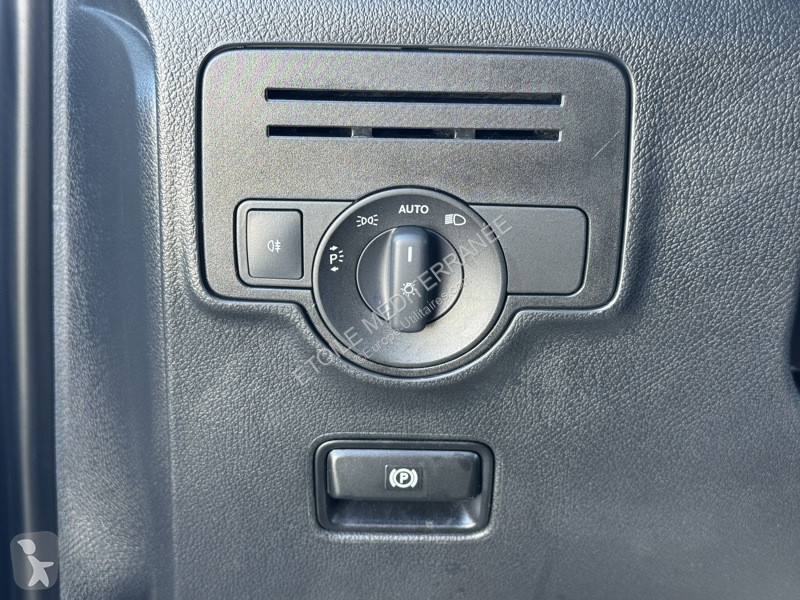 Véhicule utilitaire Mercedes Vito  Fourgon...