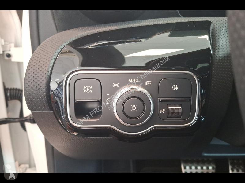 Veicolo commerciale Mercedes 180 d 116ch...