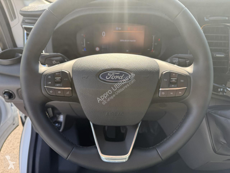 Véhicule utilitaire Ford TRANSIT 350 L3 2.0...