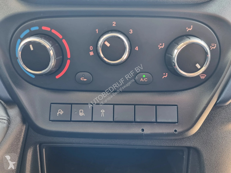 Furgoneta Iveco 35C18 3.0D 180PK L4H2 Maxi N1...