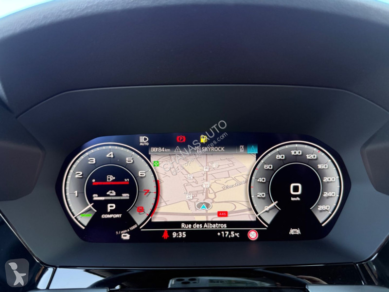 Véhicule utilitaire Audi 40 TFSIe 204 Design...