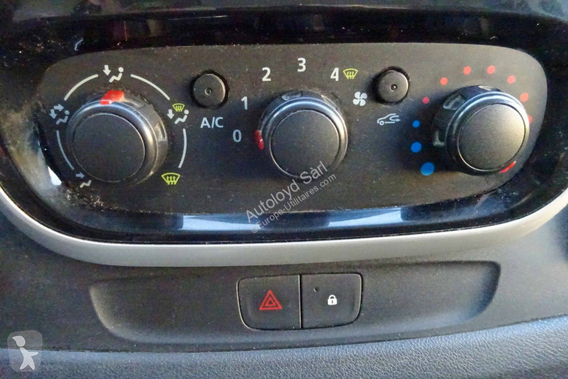 عربة نفعية Renault TRAFIC 1,6 DCI 95 L1H1